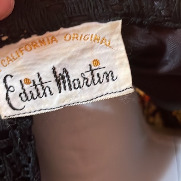 Vintage edith martin lace house coat (not sure what king of coat it is) - Picture 5 of 6